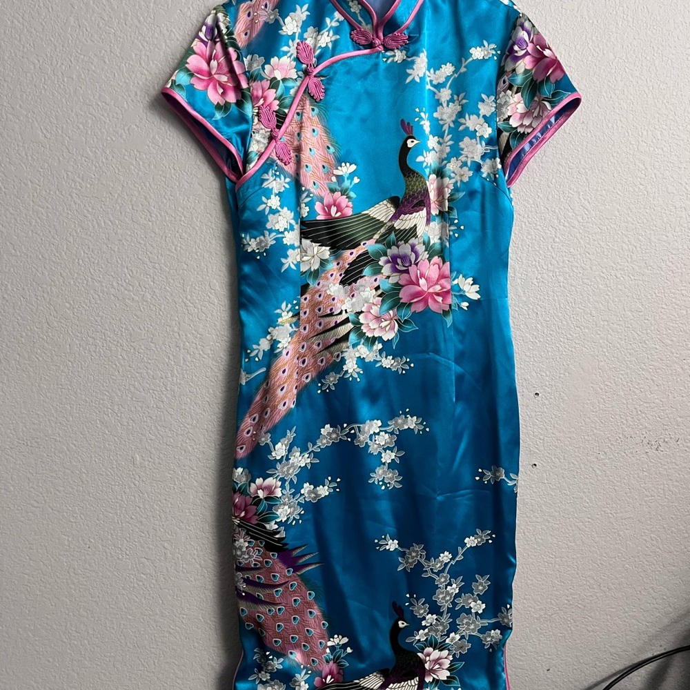 Elegant Blue Floral Cheongsam Dress